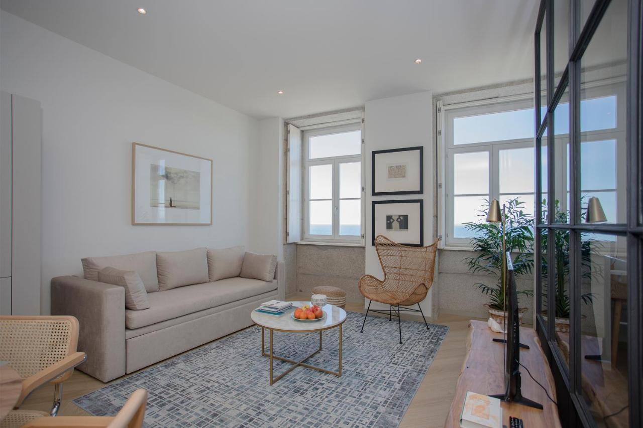 Liiiving In Porto - Luxury Beachfront Apartments Exterior foto