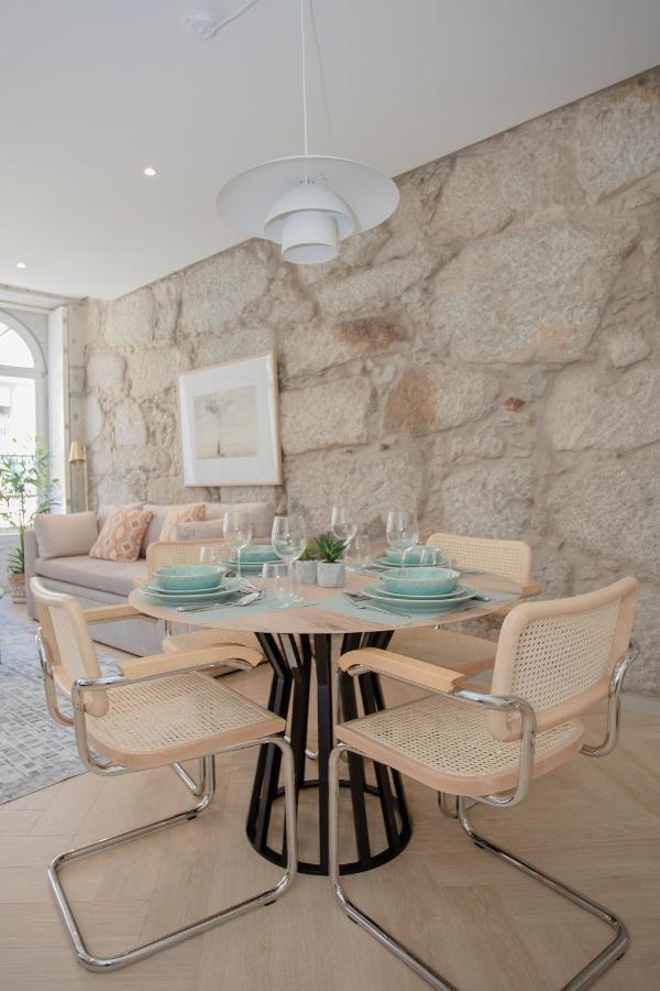 Liiiving In Porto - Luxury Beachfront Apartments Exterior foto