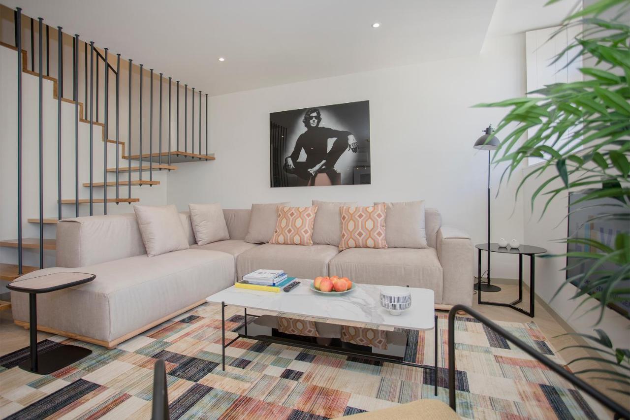 Liiiving In Porto - Luxury Beachfront Apartments Exterior foto